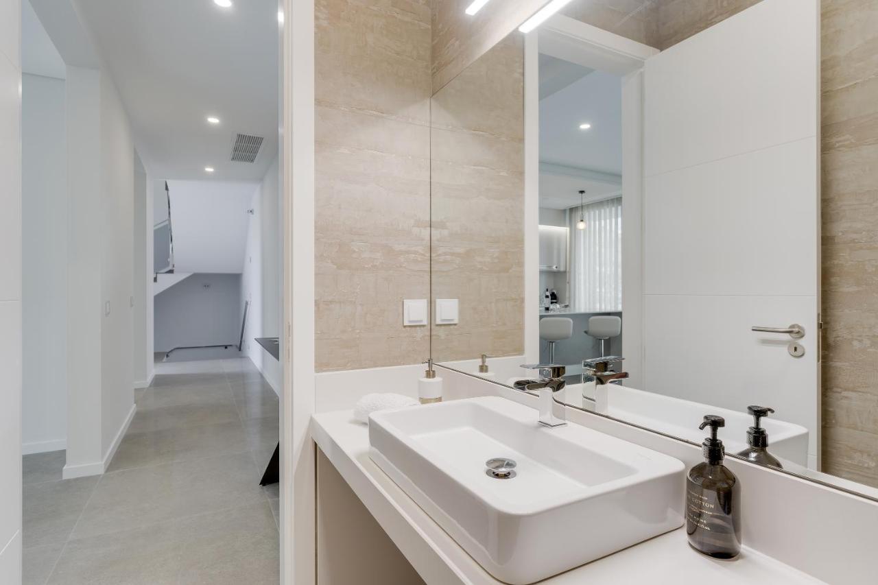 Luxury Villa Bianca By Holiday Rental Madeira อาร์โกดากาเลียตา ภายนอก รูปภาพ